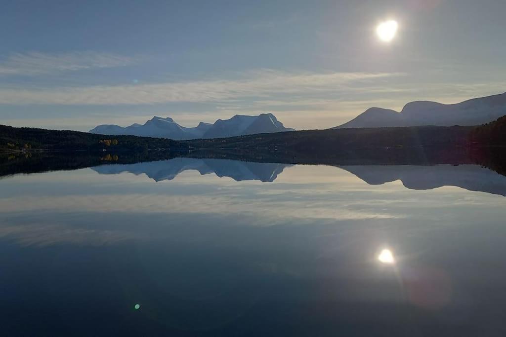 Koselig Og Moderne Leilighet, Meget Sentralt I Narvik Med Gratis Parkering! Exterior photo