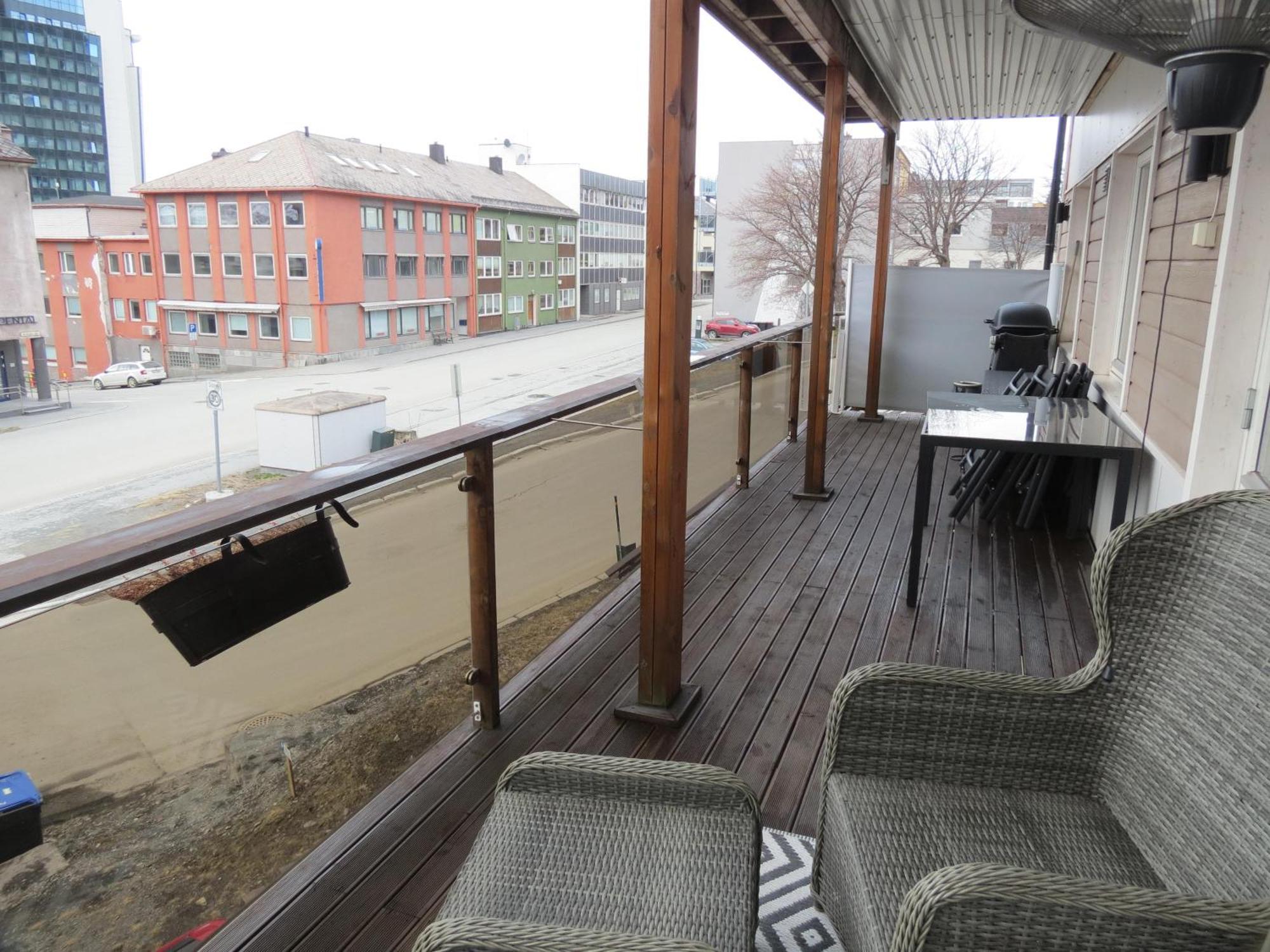 Koselig Og Moderne Leilighet, Meget Sentralt I Narvik Med Gratis Parkering! Exterior photo