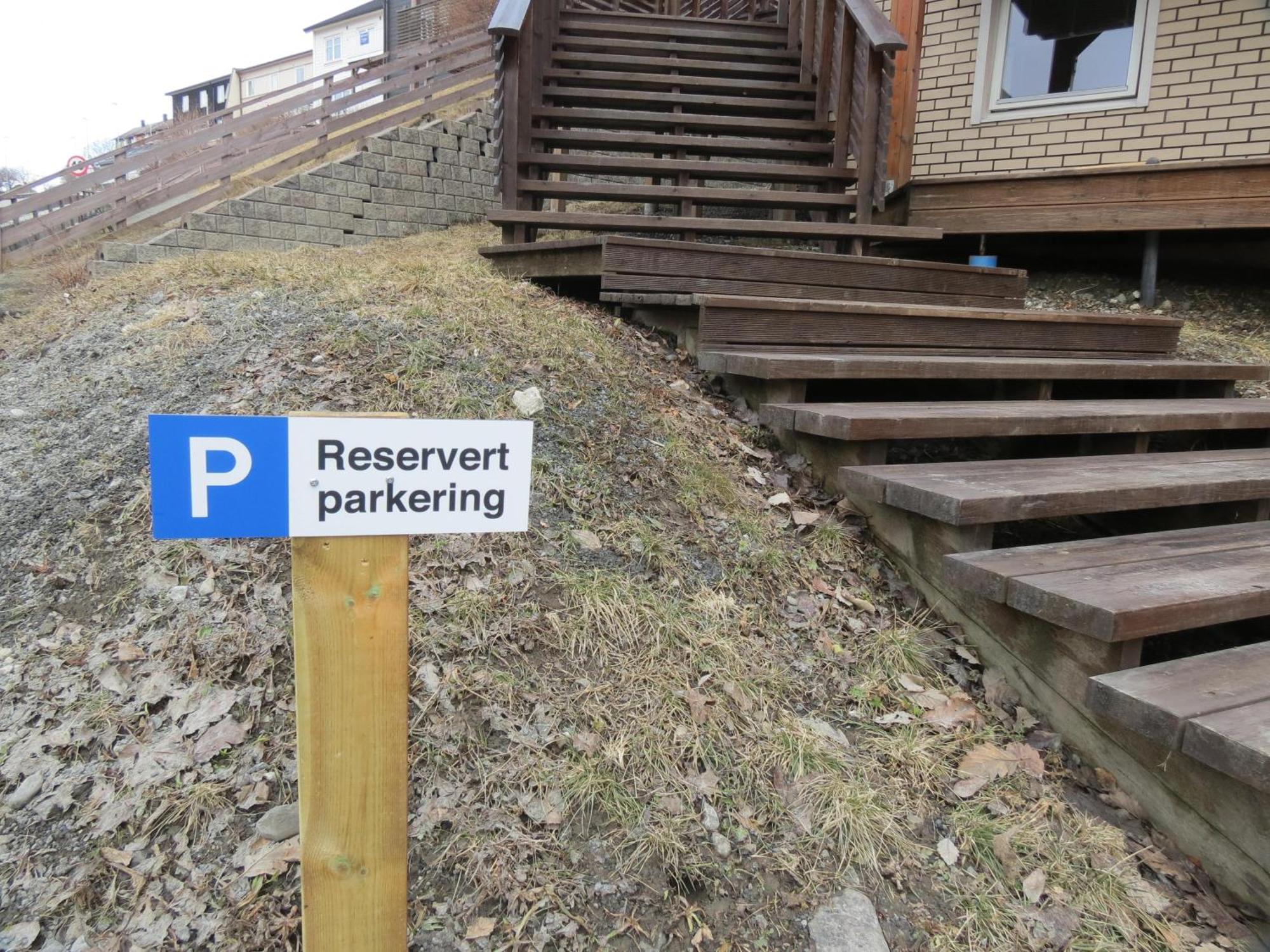 Koselig Og Moderne Leilighet, Meget Sentralt I Narvik Med Gratis Parkering! Exterior photo